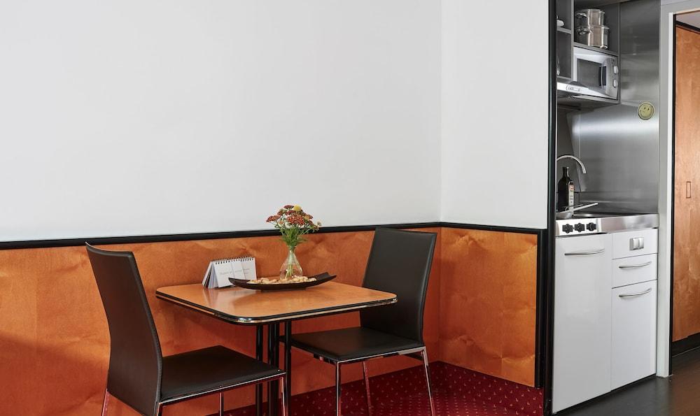 Aparthotel Living Am Deutschen Museum 3*